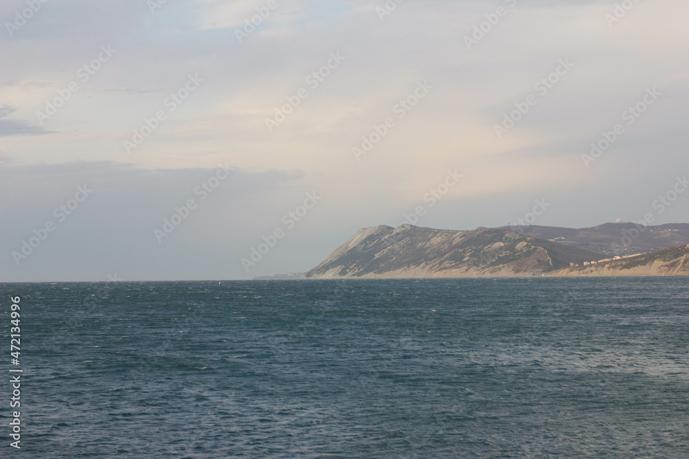 sea and rocks