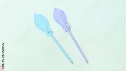 Cute Decorated Feather Pen with Paper in Different Colors