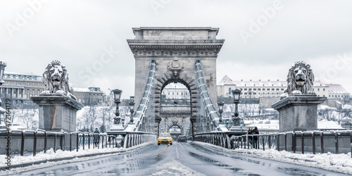 Photography Chain bridge in Budapest, Hungary, in winter
