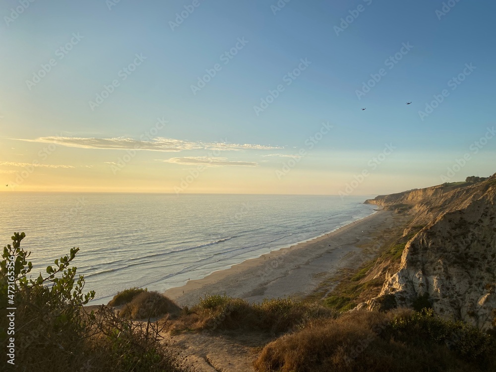 Obraz premium sunset over the sea