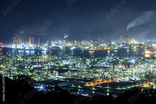                                                                                          Factory night view from Washuzan Skyline Mizushima Observatory. Okayama-ken Kurashiki city