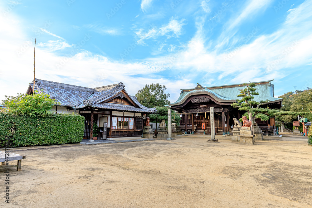 夕暮れ時の下津井祇園神社 岡山県倉敷市 Shimotsui Gion Shrine at dusk. Okayama-ken Kurashiki city 夕暮れ時の下津井祇園神社 岡山県倉敷市 Shimotsui Gion Shrine at dusk. Okayama-ken Kurashiki city