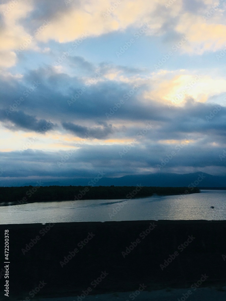 Obraz premium sea and sky