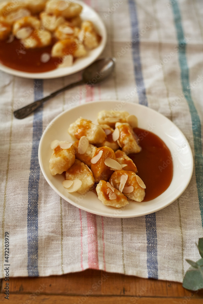 lazy curd dumplings and caramel. Gnocchi
lazy curd dumplings and caramel. Gnocchi