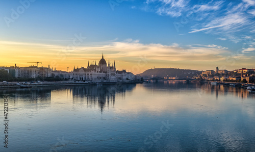 Sunrise in Budapest 