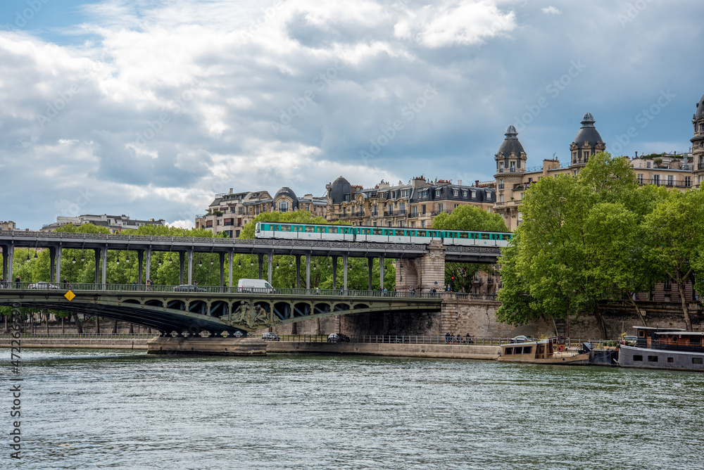 A metro crossing the bridge Bir Hakeim over the Seine in Paris