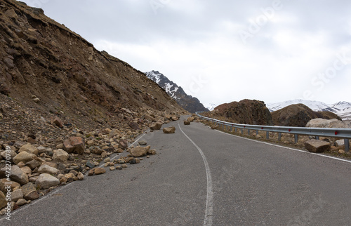 view of the consequences of a rockfall