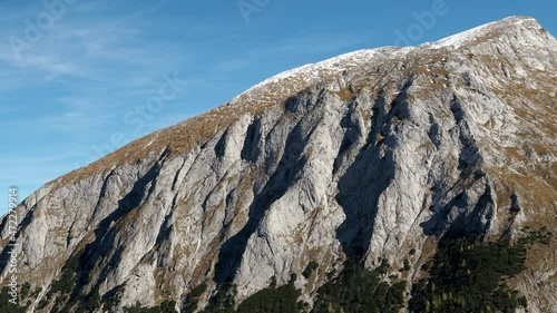 kameraschwenk vom berg hohes brett in den berchtesgadener alpen photo