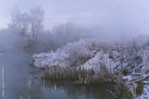 frozen lake in the winter © Evgenii Ryzhenkov