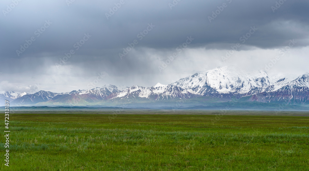 Alaj Valley in front of the Trans-Alay mountain range in the Pamir Mountains. Central Asia, Kyrgyzstan
