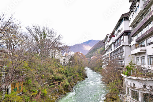 【群馬県利根郡】水上温泉街 利根川