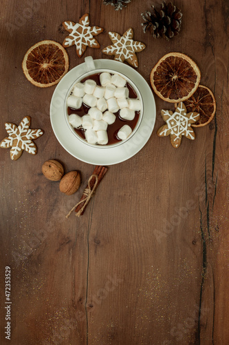 cookies with nuts and cinnamon
