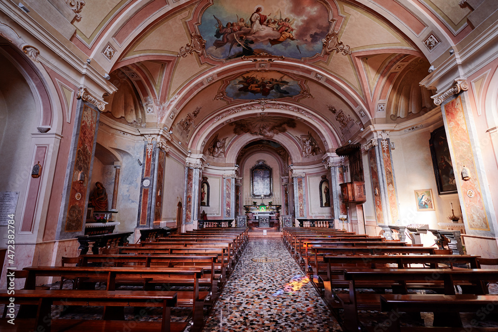 Interior of Cathedral Parrocchia di Saint Tecla, Italy.