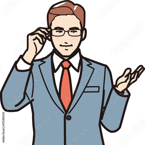 手をかざして説明する男性
