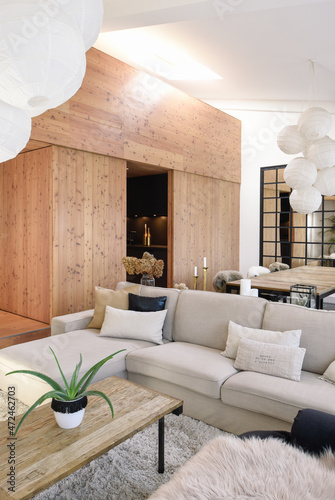 Japanese and oriental style luminous design living room