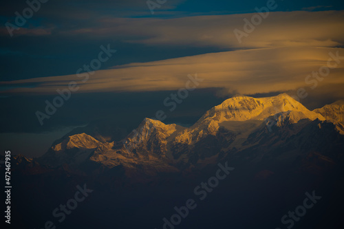 Himalayas Mountain in Darjeeling India © nukul2533