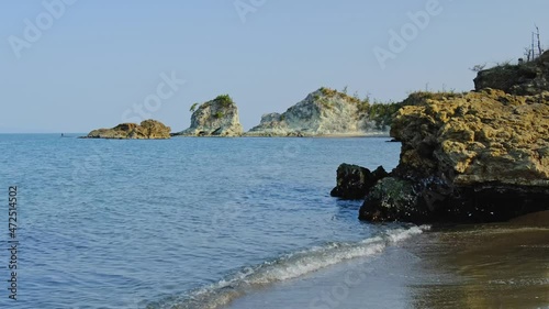 White rock in the coast, 3/4/2021