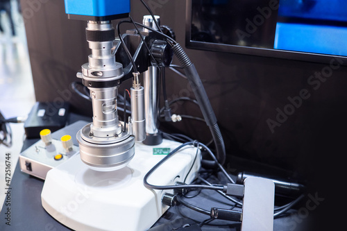Laboratory electron microsc...