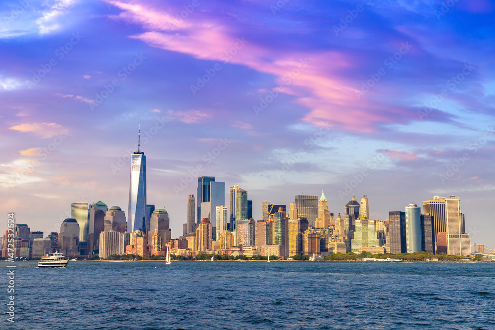 Fototapeta premium Manhattan cityscape in New York