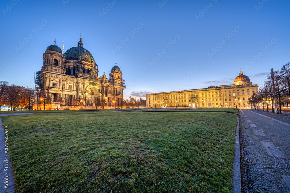 The Lustgarten in Berlin before sunrise with the cathedral and the City Palace