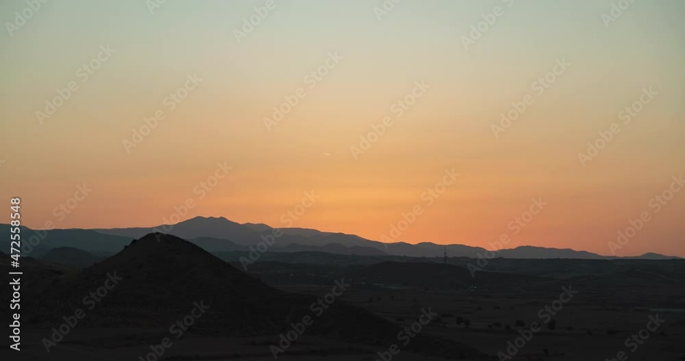Timelapse video of a sunset over the mountains Timelapse video of a sunset over the mountains