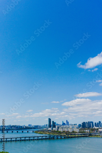 Wallpaper Mural 푸른 하늘의 한강(blue sky and bridge) Torontodigital.ca