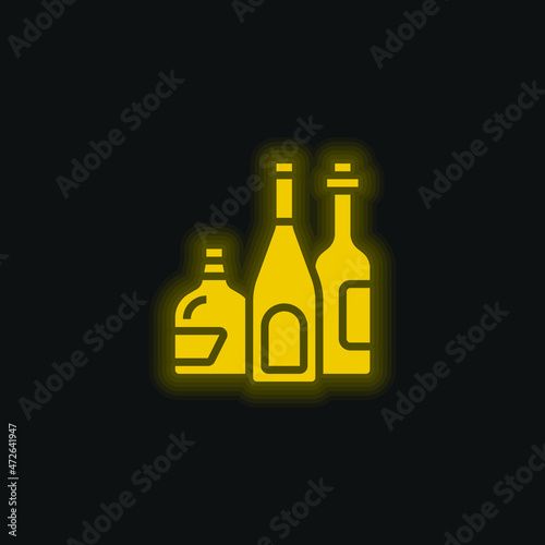 Alcoholic Drink yellow glowing neon icon