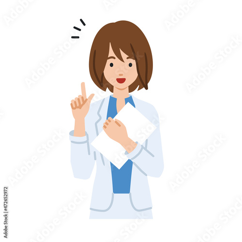 立って書類を手に持って何かひらめいたジャケットの女性