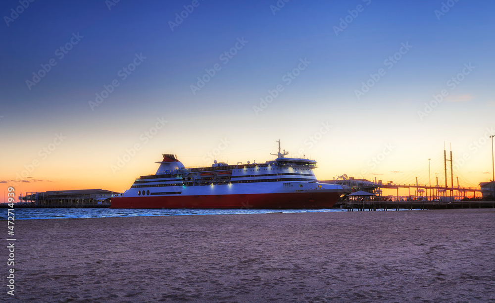 Me Port tas ferry spirit set Me Port tas ferry spirit set