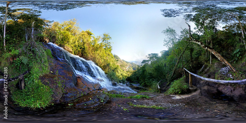 Cachoeira do Alto do Lajeado na Fezenda Lenz