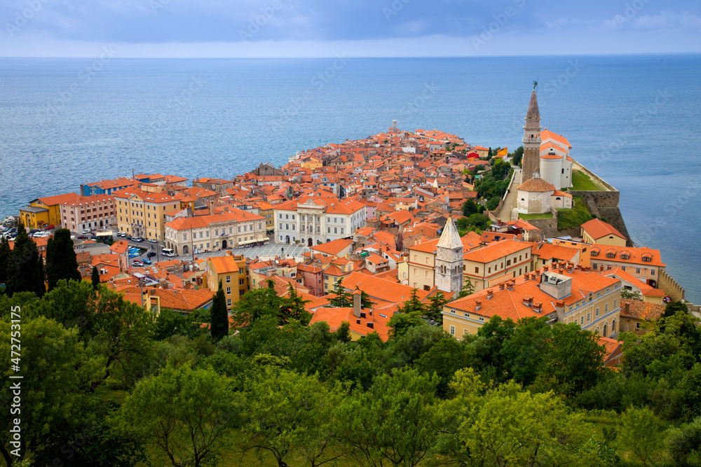 Europe, Slovenia, Piran. Overview of town.