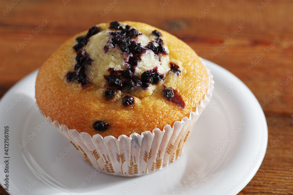 Cupcake with blueberry