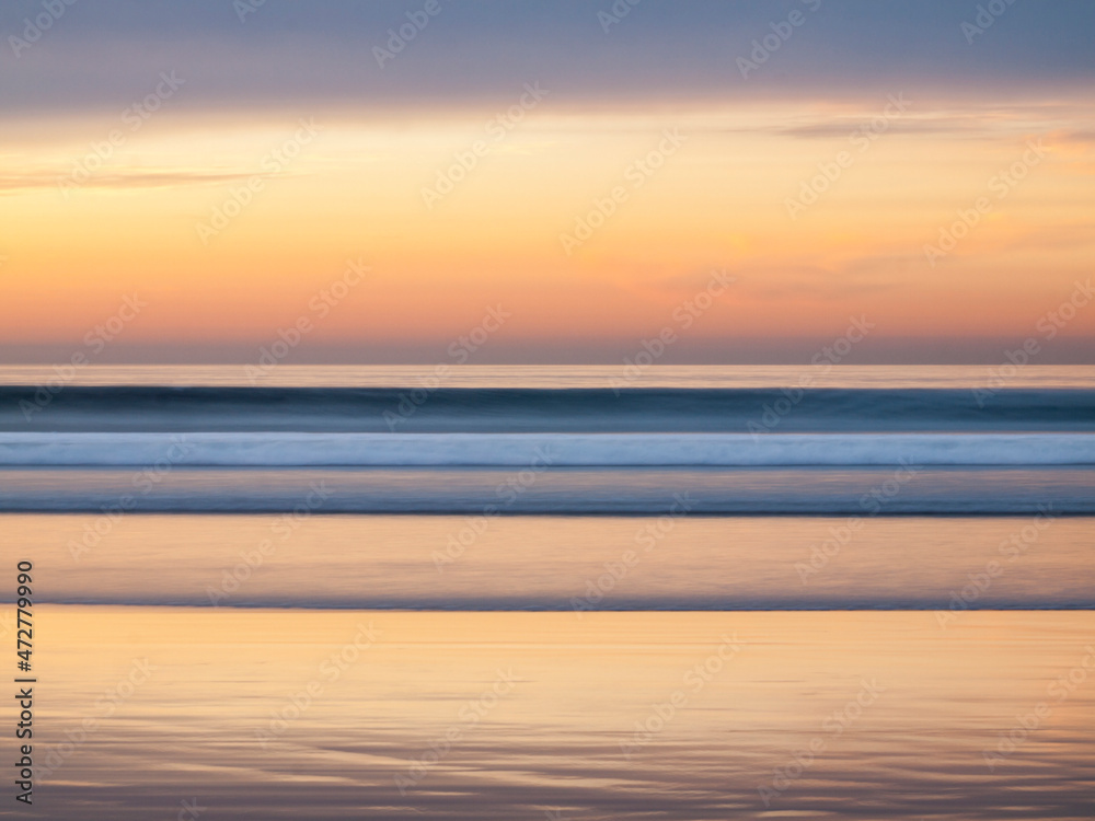 USA, California, La Jolla, Dusk at La Jolla Shores