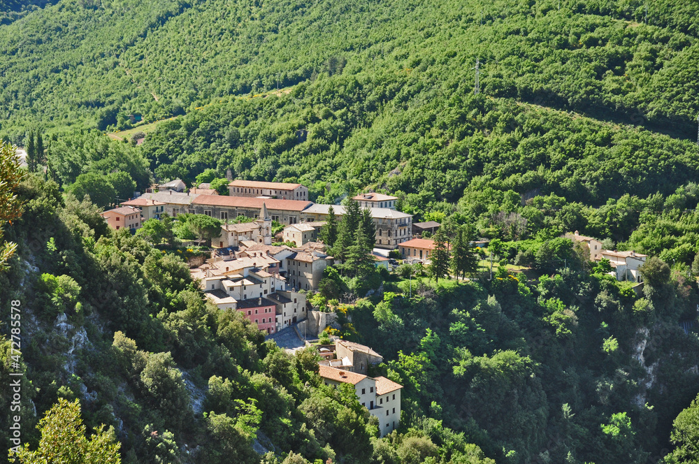 Il borgo di Pale dall'Eremo di Santa Maria Giacobbe - Foligno,  Umbria