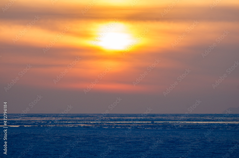 Obraz premium sunset in the sea
