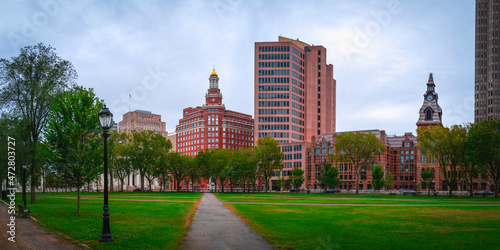 Bilde på lerret Panorama of the architectural landscape over the New Haven Green