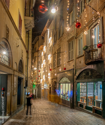 streets illuminated for the Christmas holidays © pierluigipalazzi