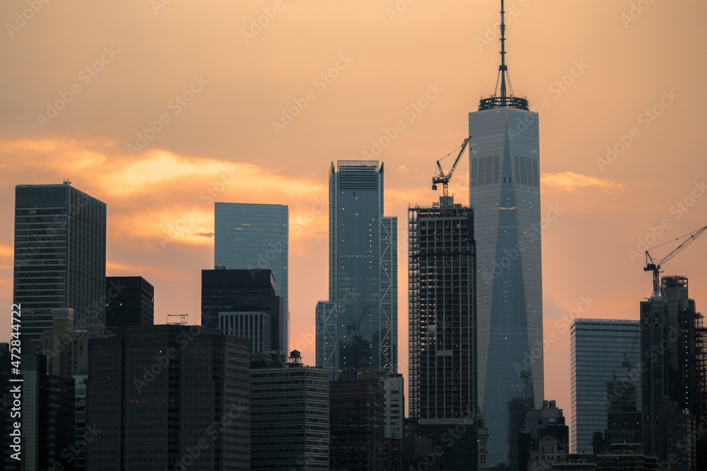 Fototapeta premium New York City street photo with buildings during clear day