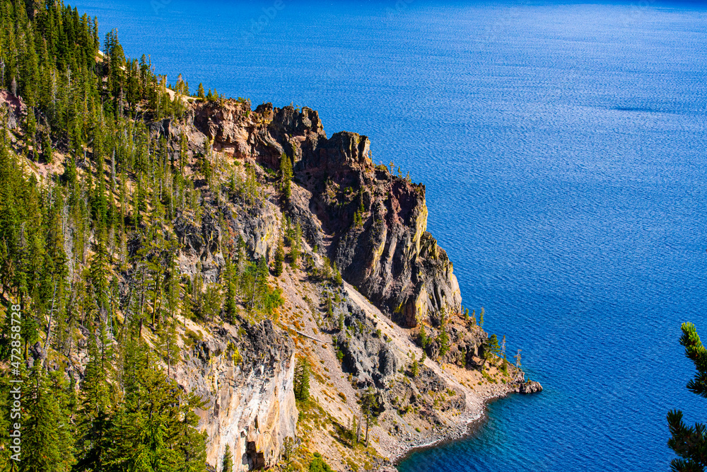 USA, Oregon, Crater Lake National Park, Cliffs from Watchman Overlook