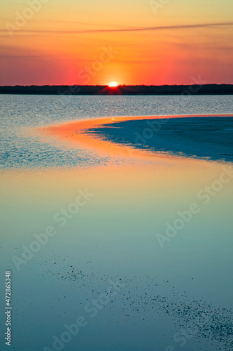 Fototapeta Naklejka Na Ścianę i Meble -  Sal del Rey (The King's Salt), natural salt lake at sunset