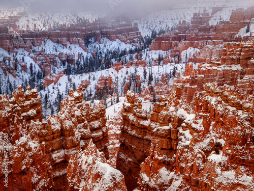 USA, Utah, Bryce Canyon National Park, Winter scene from Sunset Point