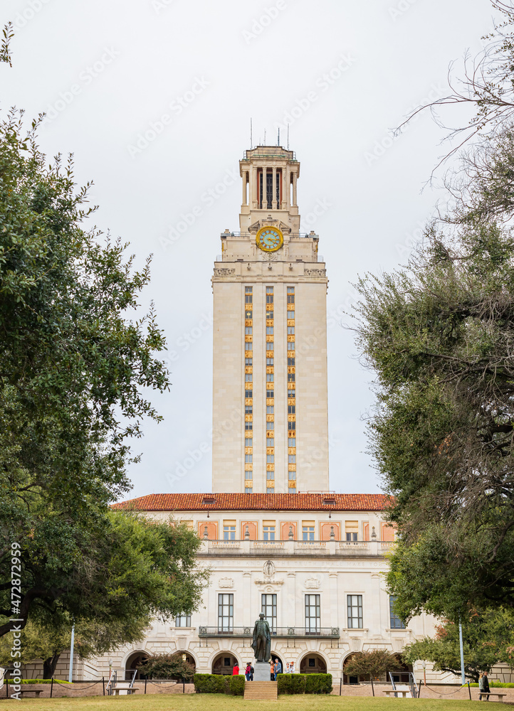 Overcast view of the UT Tower of University of Texas at Austin