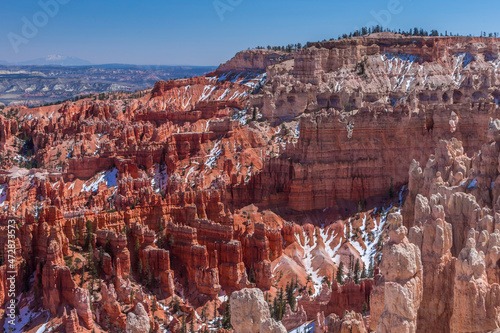 USA, Utah, Iconic Hoodoos in the amphitheater of Bryce Canyon National Park.