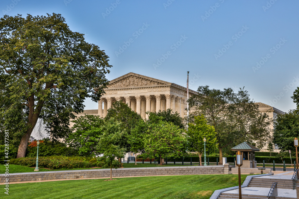 USA, District of Columbia, Washington. US Supreme Court Building