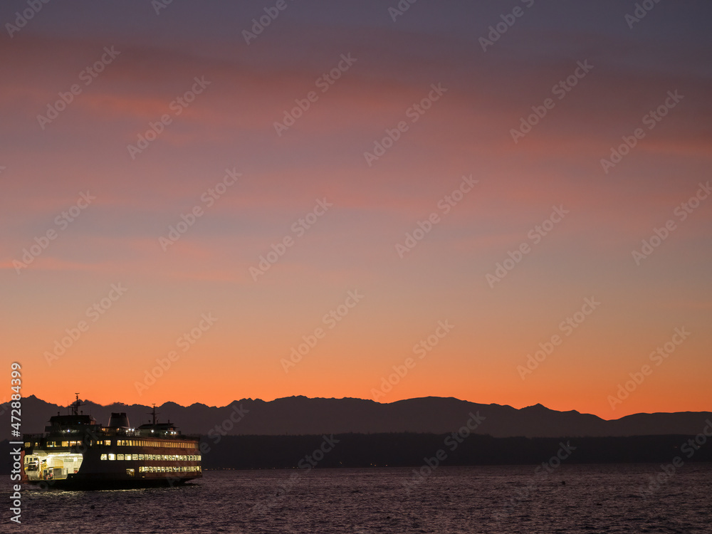 Usa, Washington State, Edmonds, ferry in Puget Sound at sunset
