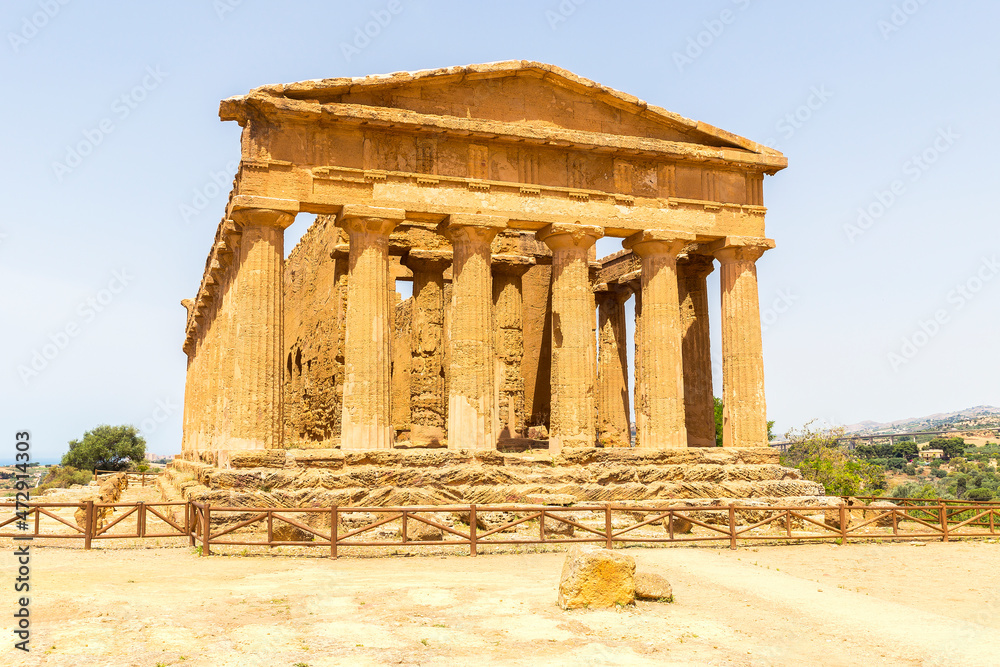 Wonderful Panoramas of The Temple of Concordia (Tempio della Concordia) In Valley of Temples, Agrigento, Sicily, Italy. Wonderful Panoramas of The Temple of Concordia (Tempio della Concordia) In Valley of Temples, Agrigento, Sicily, Italy.