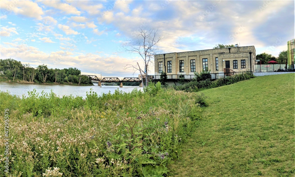 Obraz premium houses on the river