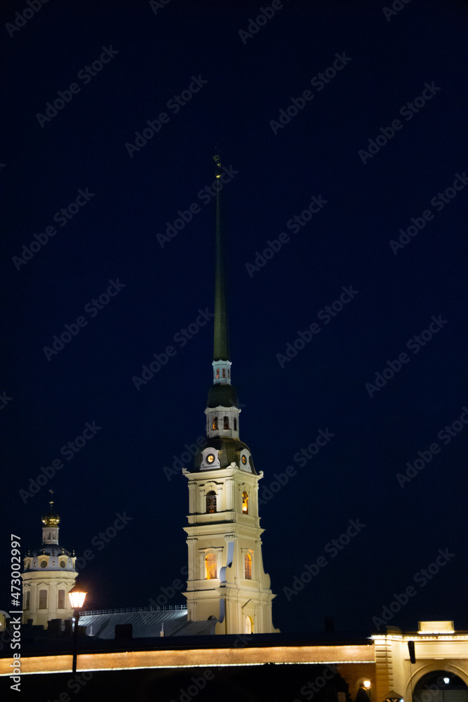 Obraz premium View of the Peter and Paul Fortress in St. Petersburg at night