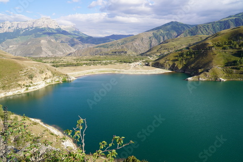 Fototapeta Naklejka Na Ścianę i Meble -  Beautiful lake in the mountains