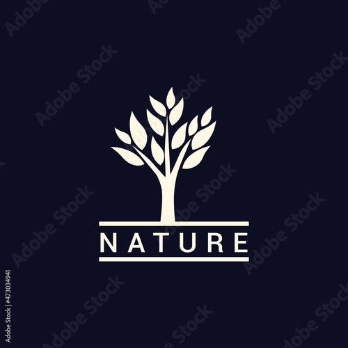 logo tanaman pembibitan daun hijau, dengan warna emas dan unik photo